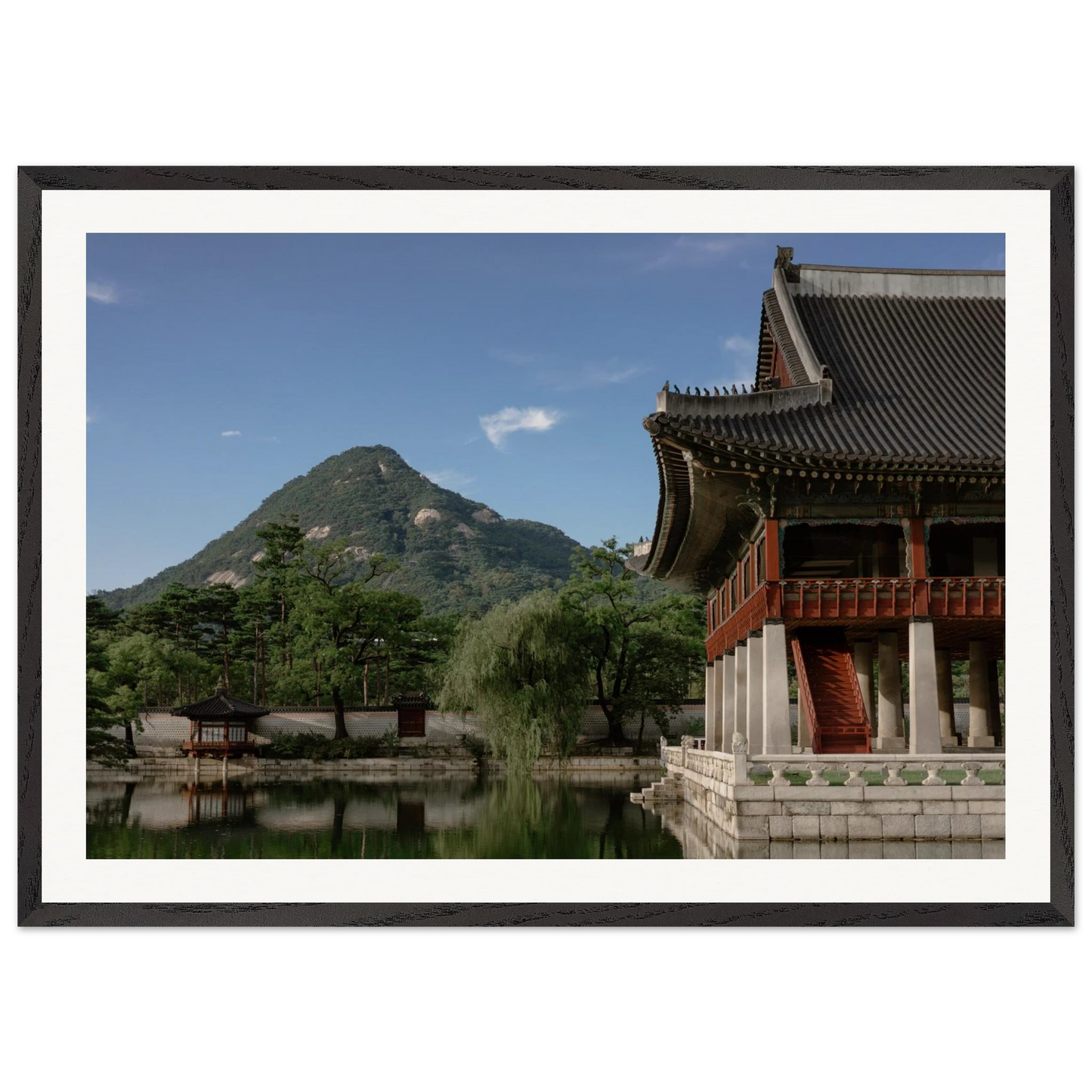 e4b72581-f51d-4501-b132-fd80ccab36cc